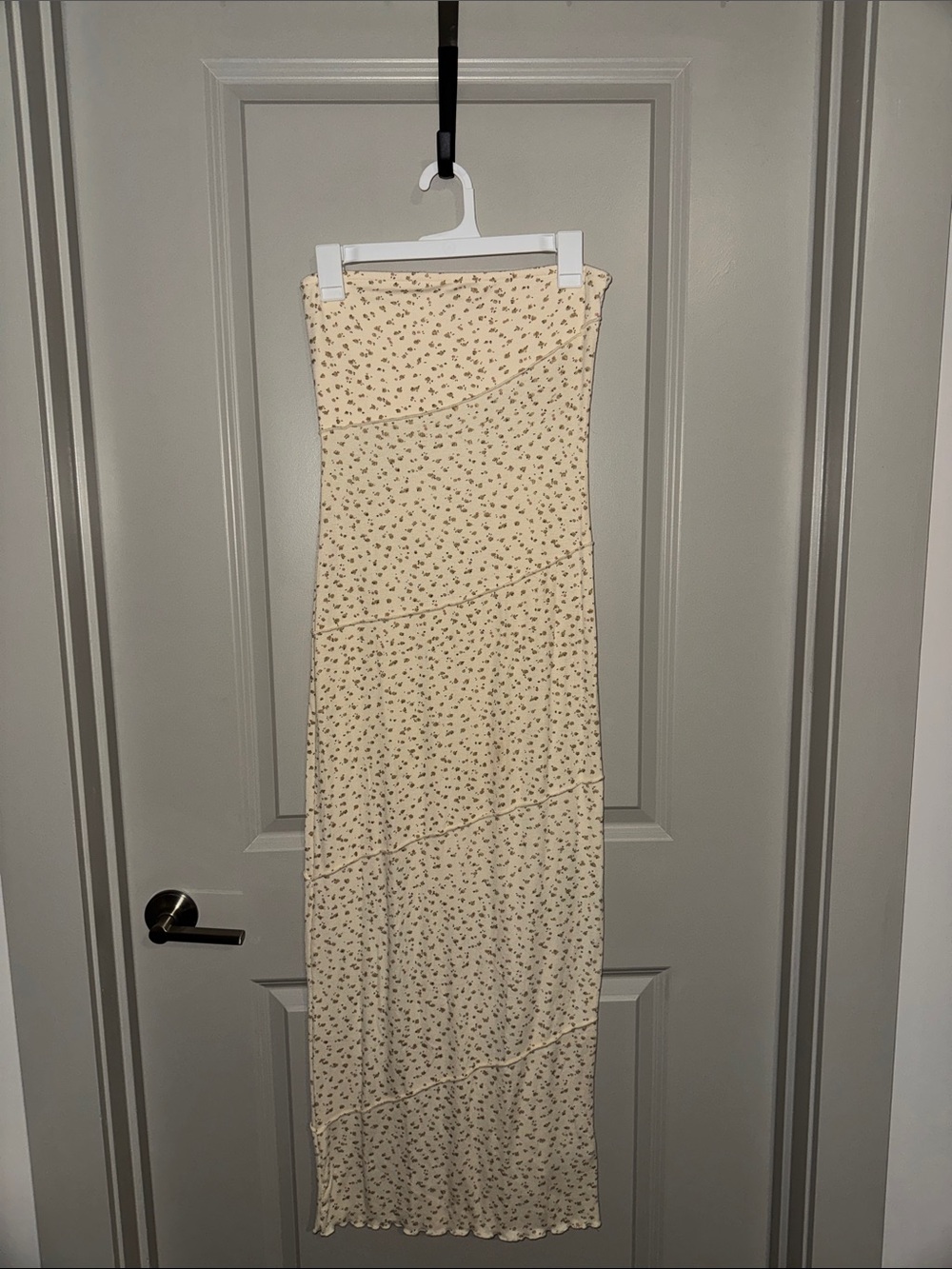 Edikted Butter Yellow Ribbed Strapless Maxi Dress